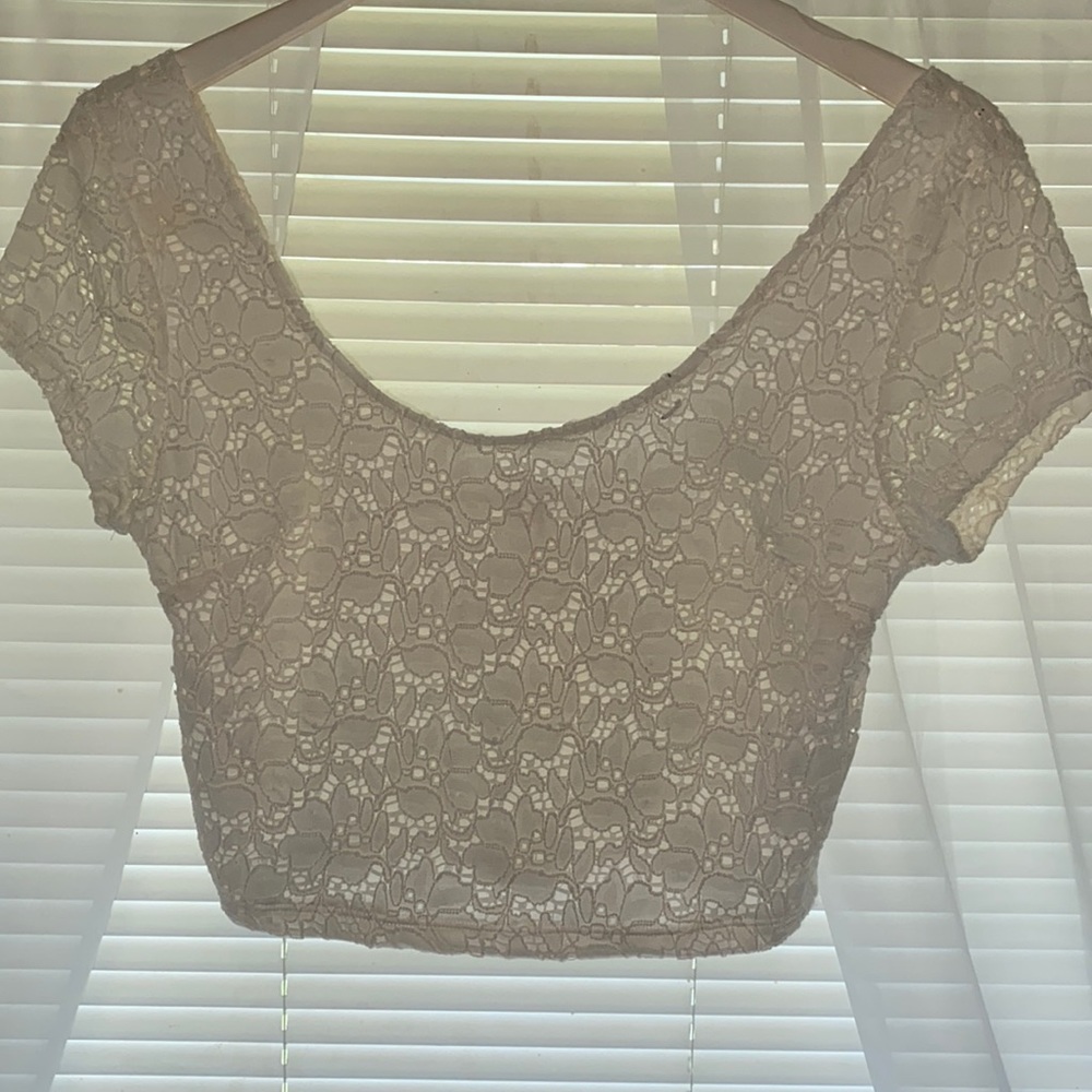Crop top